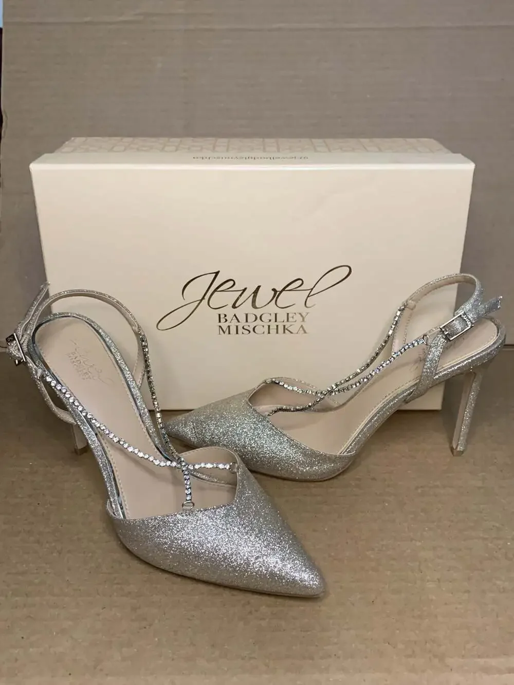 Jewel Badgley Mischka Alegria Pointed Toe Stiletto, Size 7